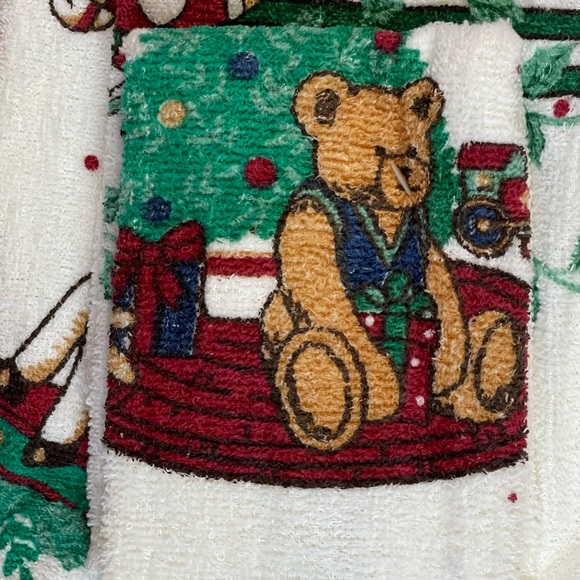 NWT Holiday 3 Piece Bath Set - Bath Towel, Hand Towel, Wash Cloth 100% Cotton - Picture 4 of 7